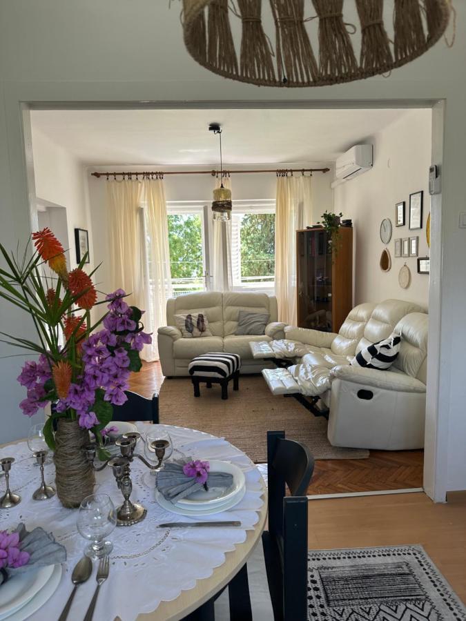Cosy Family Apartment Marina Kastela Near Airport Exterior foto